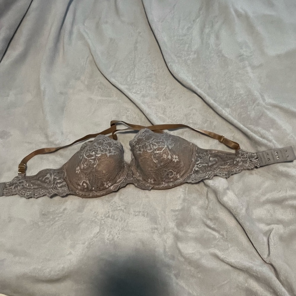 Thirdlove icy lace balconette bra. 30D. Great condition!